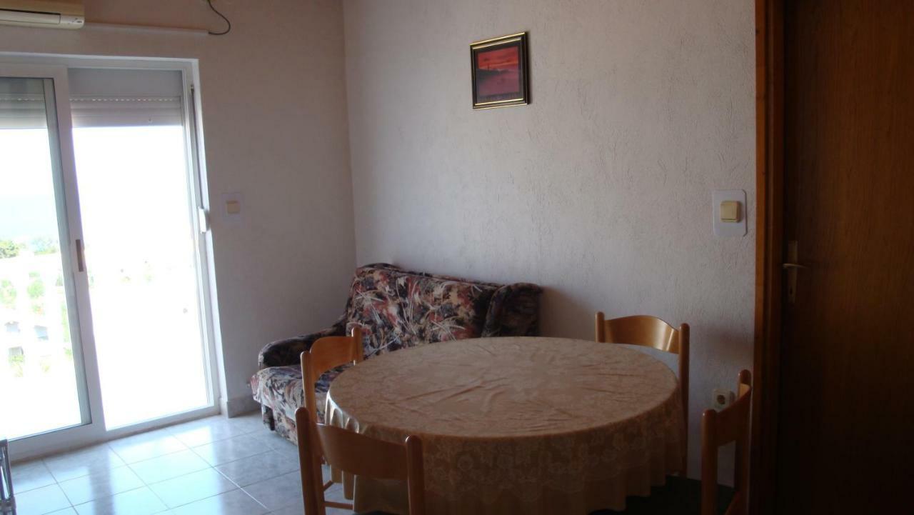 Apartments Dorkin Preko Exterior photo